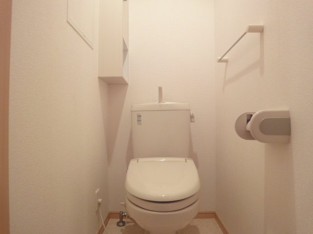 ヒロハウスのトイレ|清潔感のあるトイレです