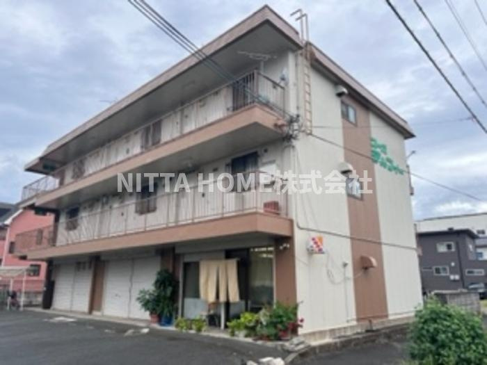 コーポデルフィーの外観|インターネット無料◎宅配ＢＯＸがついて便利◇コンビニやスーパーなどが徒歩近く★