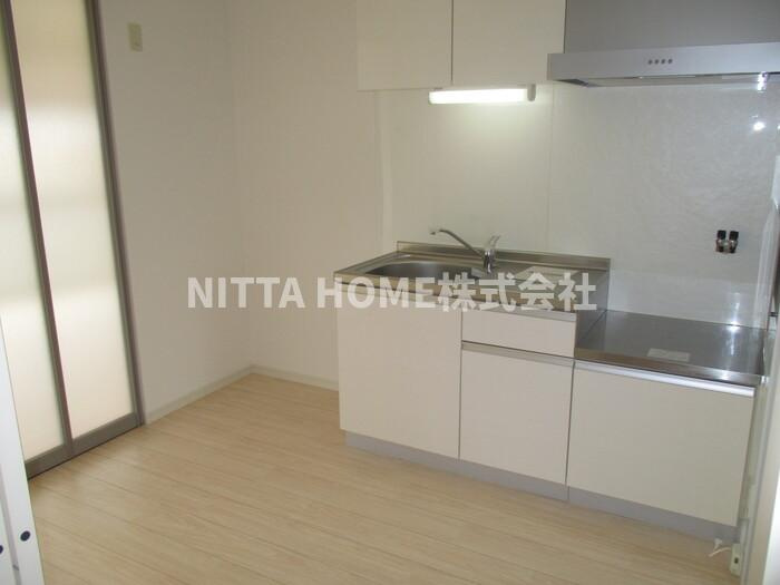 コーポデルフィーのキッチン|４．５帖のキッチンになります★