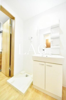 【洗面所】 | ローレルパーク津田沼 | 洗面台です。