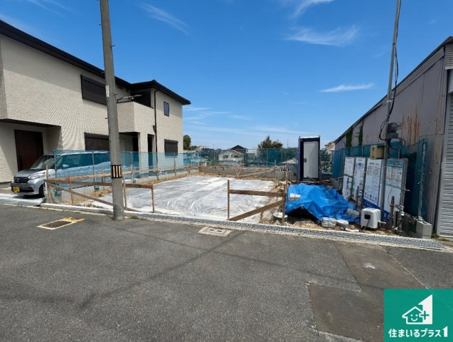 堺市東区西野　第5期　新築一戸建ての外観|周辺は落ち着いた街並みの住宅地！子育てがしやすい住環境です！まだ未完成ですが、現地でしかわからない事もございます。是非一度ご覧ください。