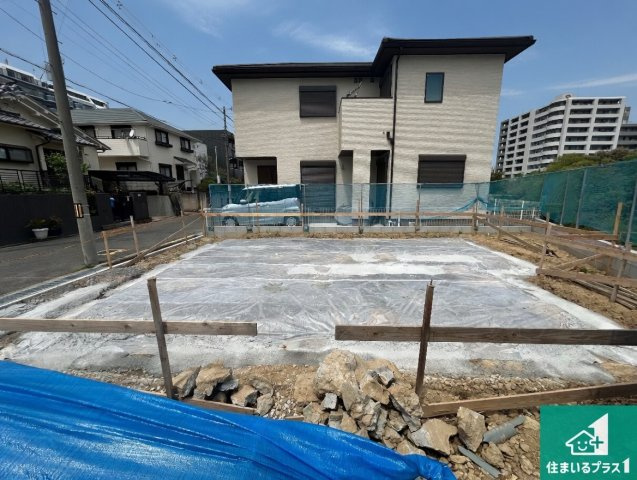 堺市東区西野　第5期　新築一戸建ての外観|周辺は落ち着いた街並みの住宅地！子育てがしやすい住環境です！まだ未完成ですが、現地でしかわからない事もございます。是非一度ご覧ください。
