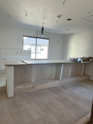 【内装】 | Ｊ店舗