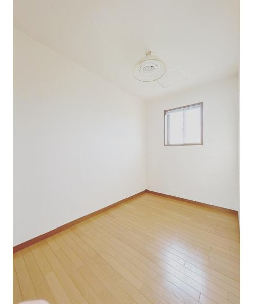 売中古戸建　富士市中丸の洋室