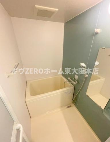 アーデンタワー西本町の浴室