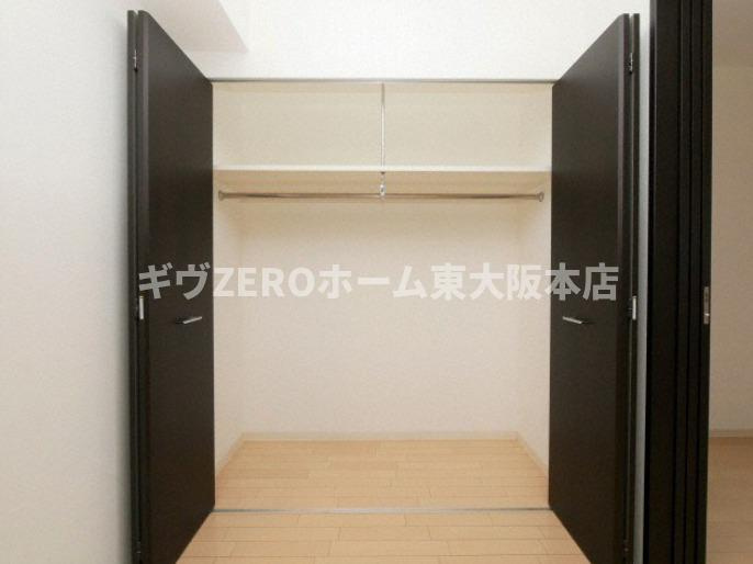 アーデンタワー西本町の収納