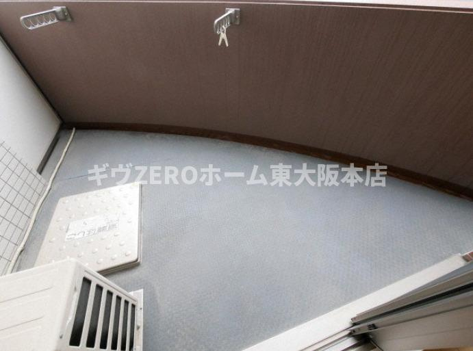 アーデンタワー西本町のバルコニー