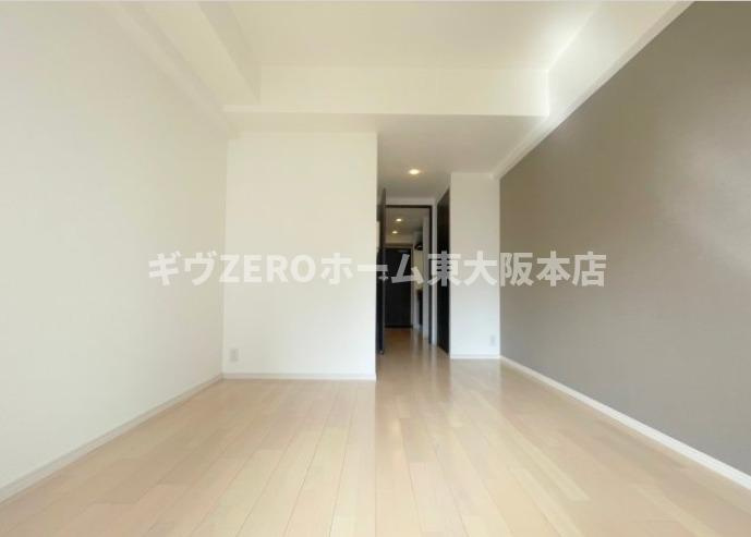 アーデンタワー西本町の居間・リビング