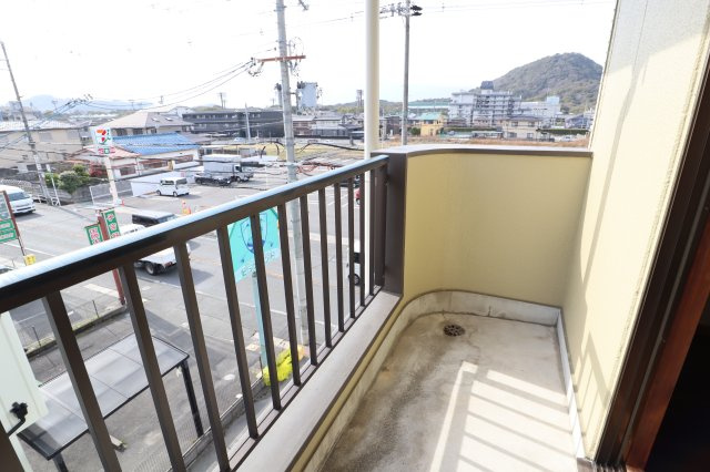 ライズ綾のバルコニー