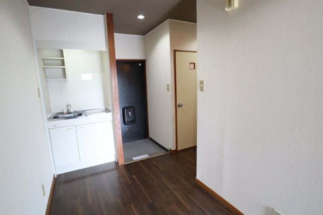 ライズ綾の居間・リビング