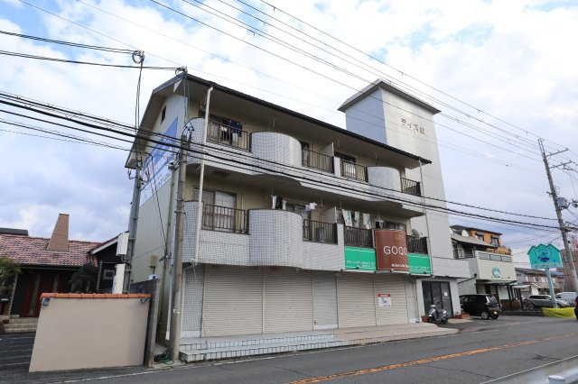 ライズ綾の外観