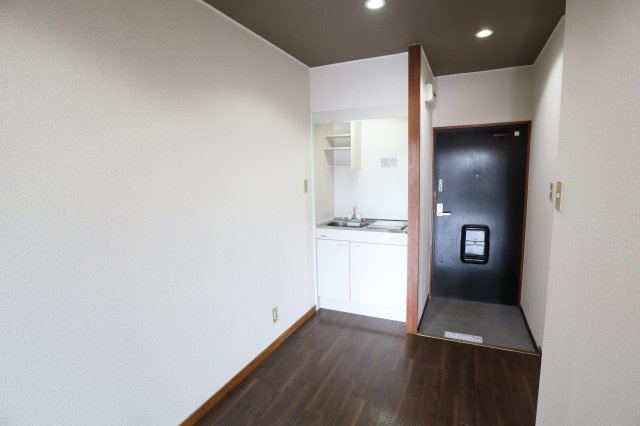 ライズ綾の居間・リビング