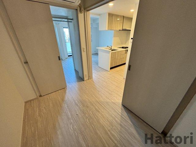 ソルレヴェンテ新梅田の居間・リビング