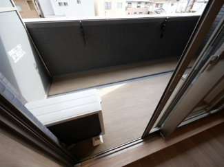 【バルコニー】 | プレジオ東三国 | 落ち着いた時間を過ごせるバルコニーです