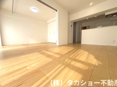 【居間・リビング】 | ソフトタウン谷津遊園　2号棟