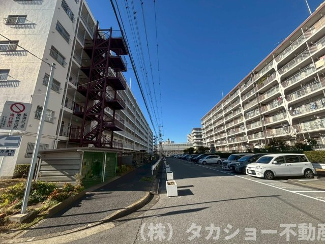 【駐車場】 | ソフトタウン谷津遊園　2号棟