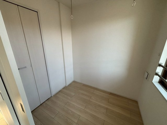 ヴィラ　ドゥ　グレーヌ梅ケ谷Eのバルコニー|サンルーム
