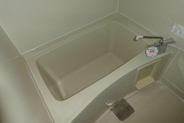 グリーンヒルズＦの浴室