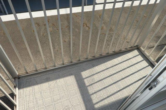 グリーンヒルズＦのバルコニー