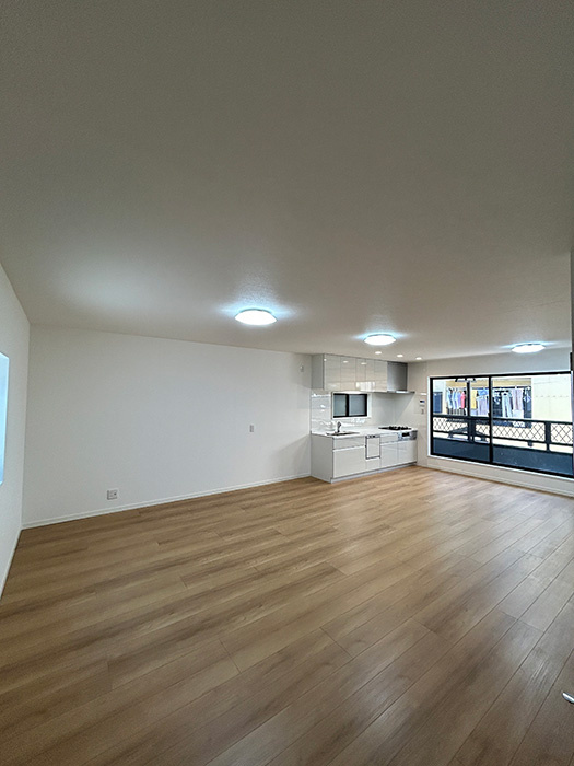 今津野田町中古戸建の居間・リビング