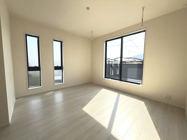 【寝室】 | 福岡市城南区七隈2丁目第6　2号棟（全2棟）【仲介手数料無料・0円】 | 施工例。施工例は完成時と異なる場合があります。