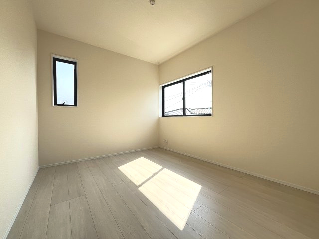 【子供部屋】 | 福岡市城南区七隈2丁目第6　2号棟（全2棟）【仲介手数料無料・0円】 | 施工例。施工例は完成時と異なる場合があります。