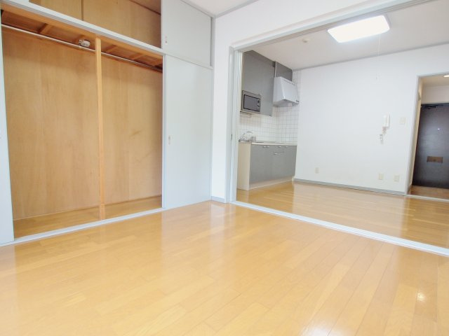 フロール神原の内装