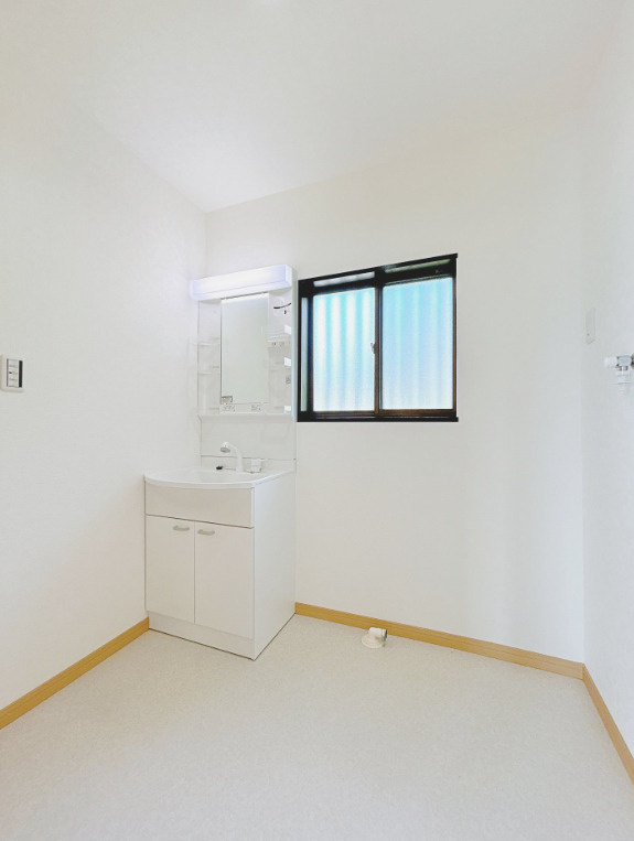 売中古戸建　富士宮市羽鮒の独立洗面台