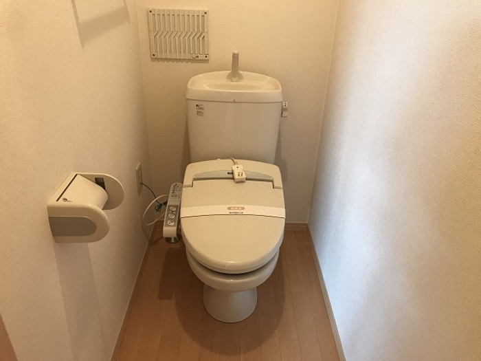 リビングタウンみのり台　Bのトイレ