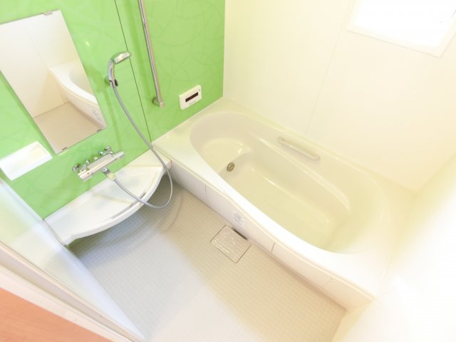 南余部貸家の浴室|別部屋イメージ