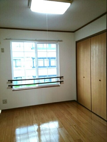 メゾン．オ－ブのその他