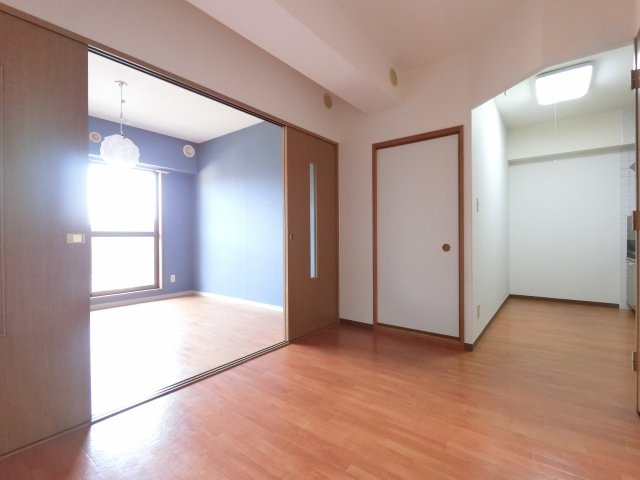 【居間・リビング】