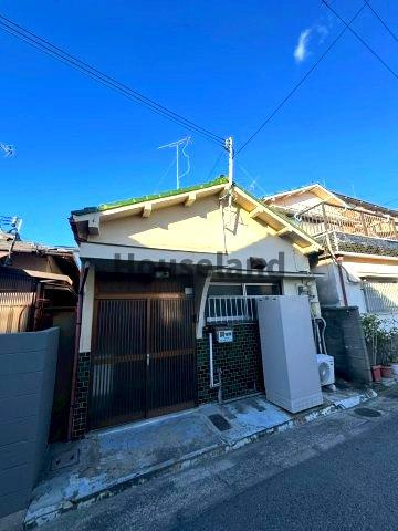 新生町戸建の外観