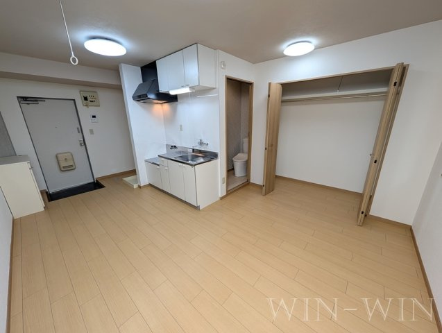 西小田原町マンションの居間・リビング