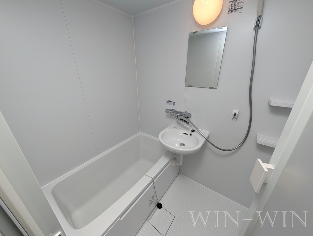 西小田原町マンションの浴室