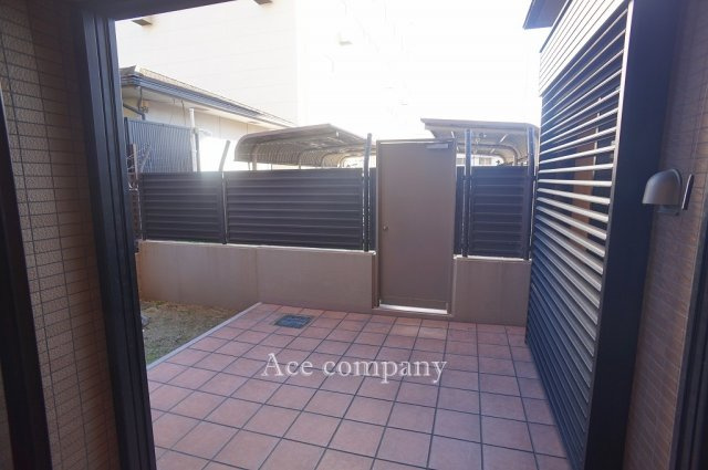 【バルコニー】 | コスモ東大阪ステーションアベニュー | 広々専用庭＋ガーデンテラス付きです☆南・東向き☆