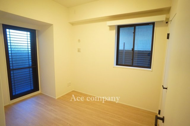 【寝室】の画像