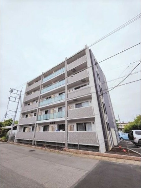 チェスターコートのバルコニー