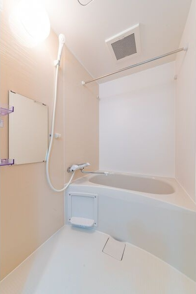 チェスターコートの浴室