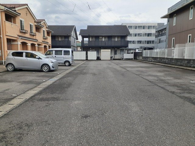 オーブＫ　Ⅰの駐車場