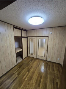 大内通1丁目貸家の収納