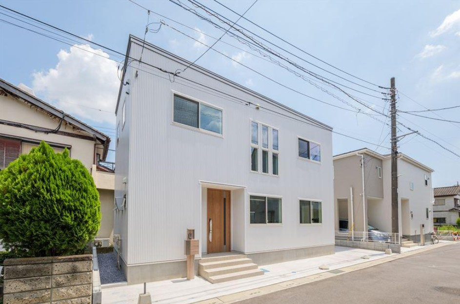 越谷市弥十郎　新築戸建