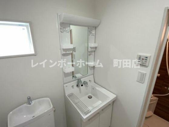 メゾンドルル※初期費用分割あと払いサービス利用可能物件の洗面所