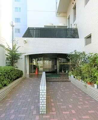 【エントランス】 | マンション勝どき | 清潔なエントランスです