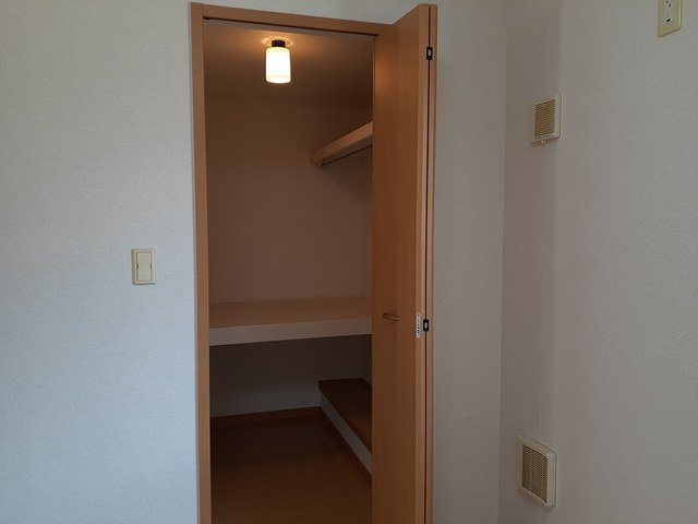 バーミィ・アールⅡの収納