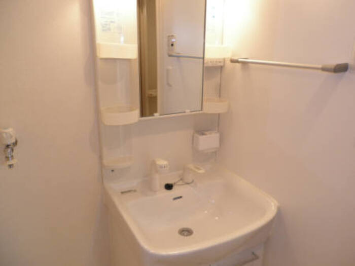 ジーヴォ・KSの洗面所