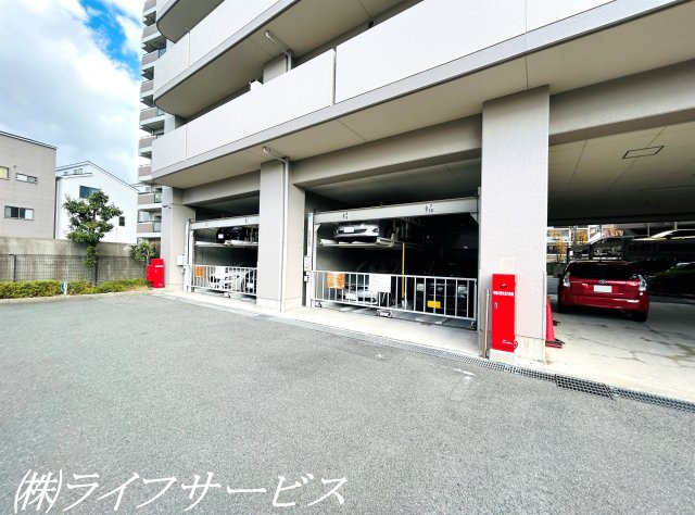 【駐車場】 | 加島駅前アーバンコンフォート | 敷地内駐車場