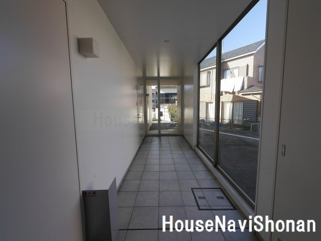 【エントランス】 | セゾンドルフ柊