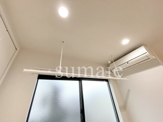 FAIR北小岩B棟の内装|室内物干しです♪