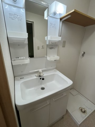 根岸拾番館の洗面所